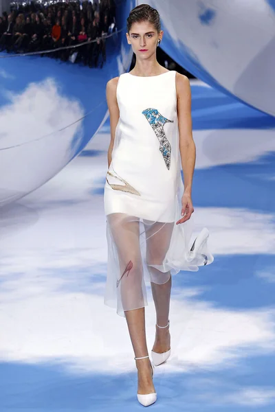 Look 36